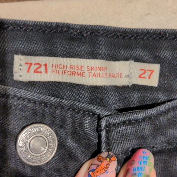 Levi's high-rise skinny jeans, size 27. - Picture 2 of 2